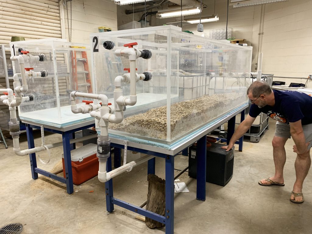 Artificial river tanks